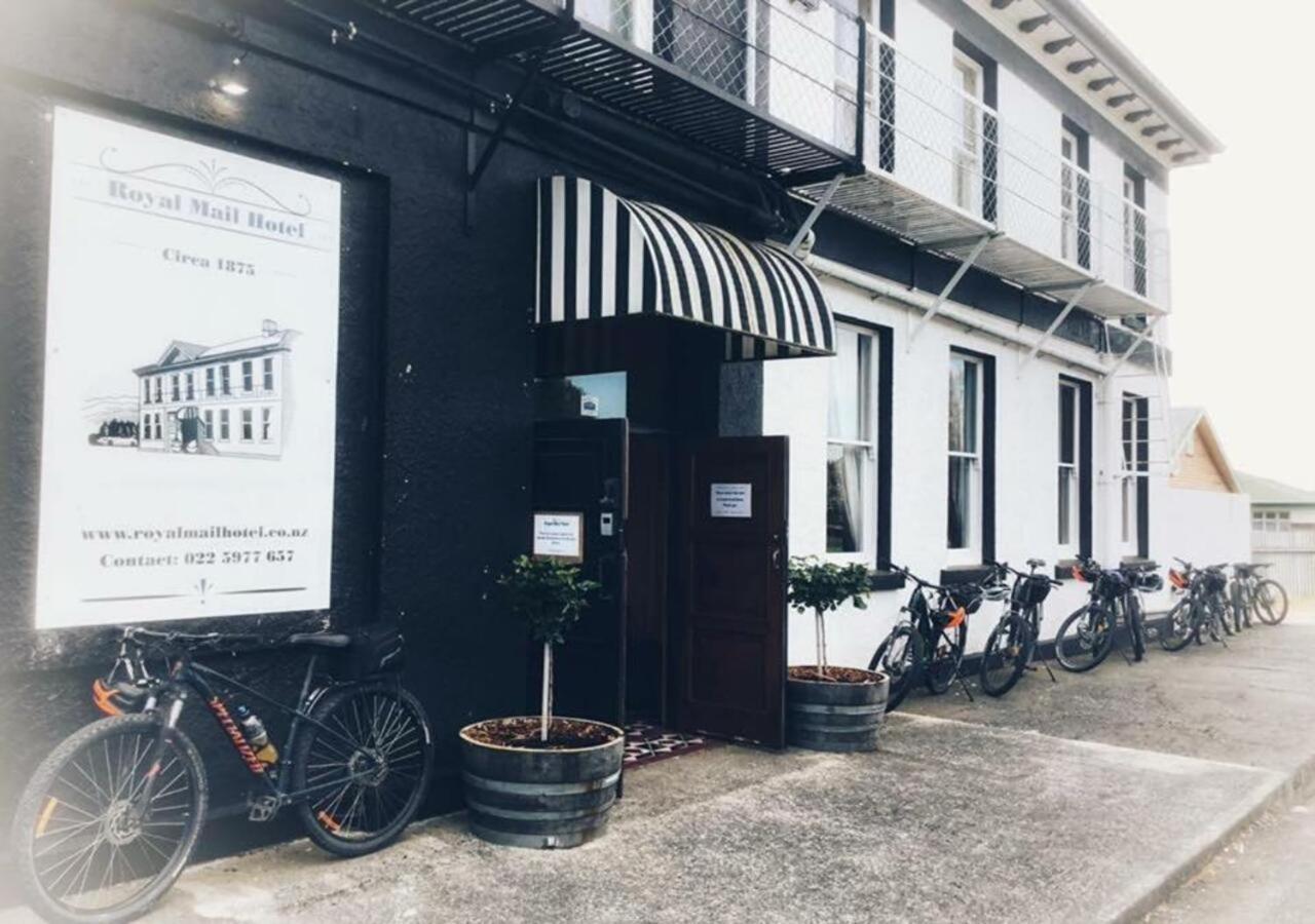 Royal Mail Hotel Lumsden ภายนอก รูปภาพ