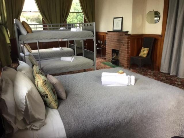 Royal Mail Hotel Lumsden ภายนอก รูปภาพ